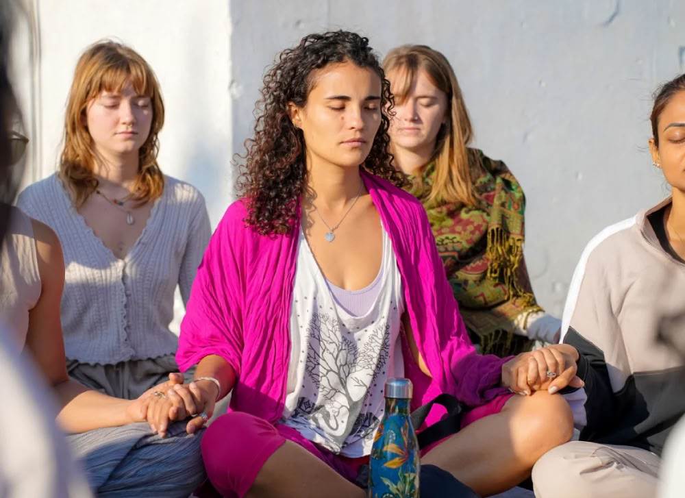 100-timmars yoga TTC i Rishikesh