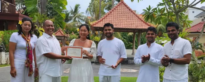 200-timmars yogalärarutbildning på Bali