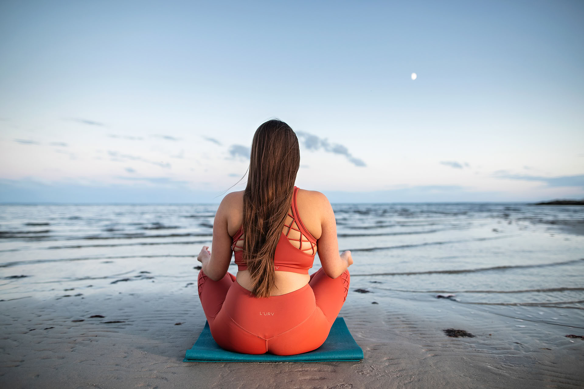 Esoterisk integrerad yoga – gemensam praktik nivå 23–26