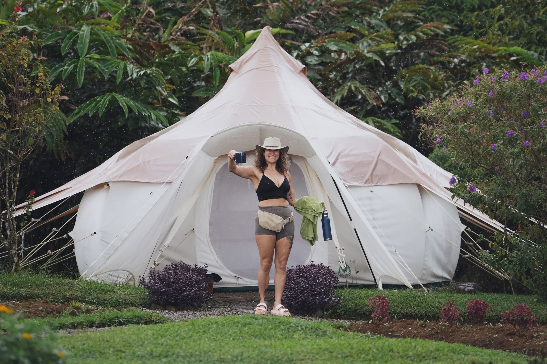 Intim ayahuasca-retreat (Kinkara Costa Rica) – Sommarretreater