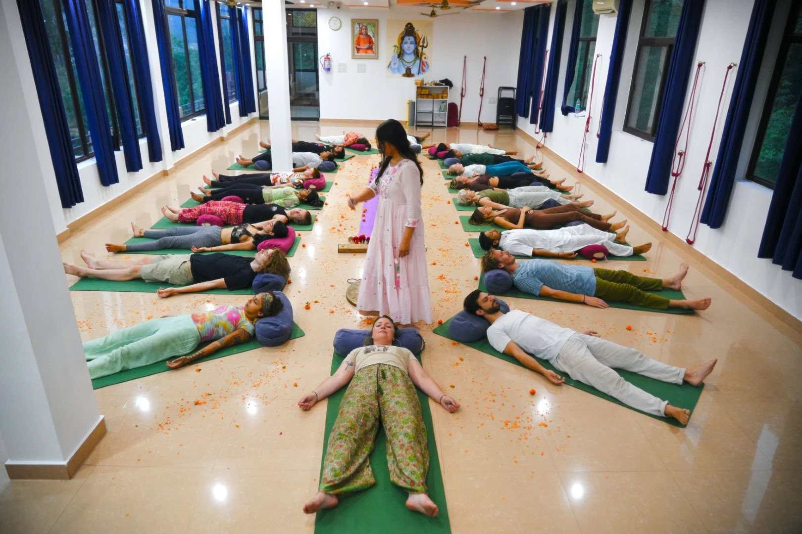 Ljudhelande yogalärarutbildning i Rishikesh