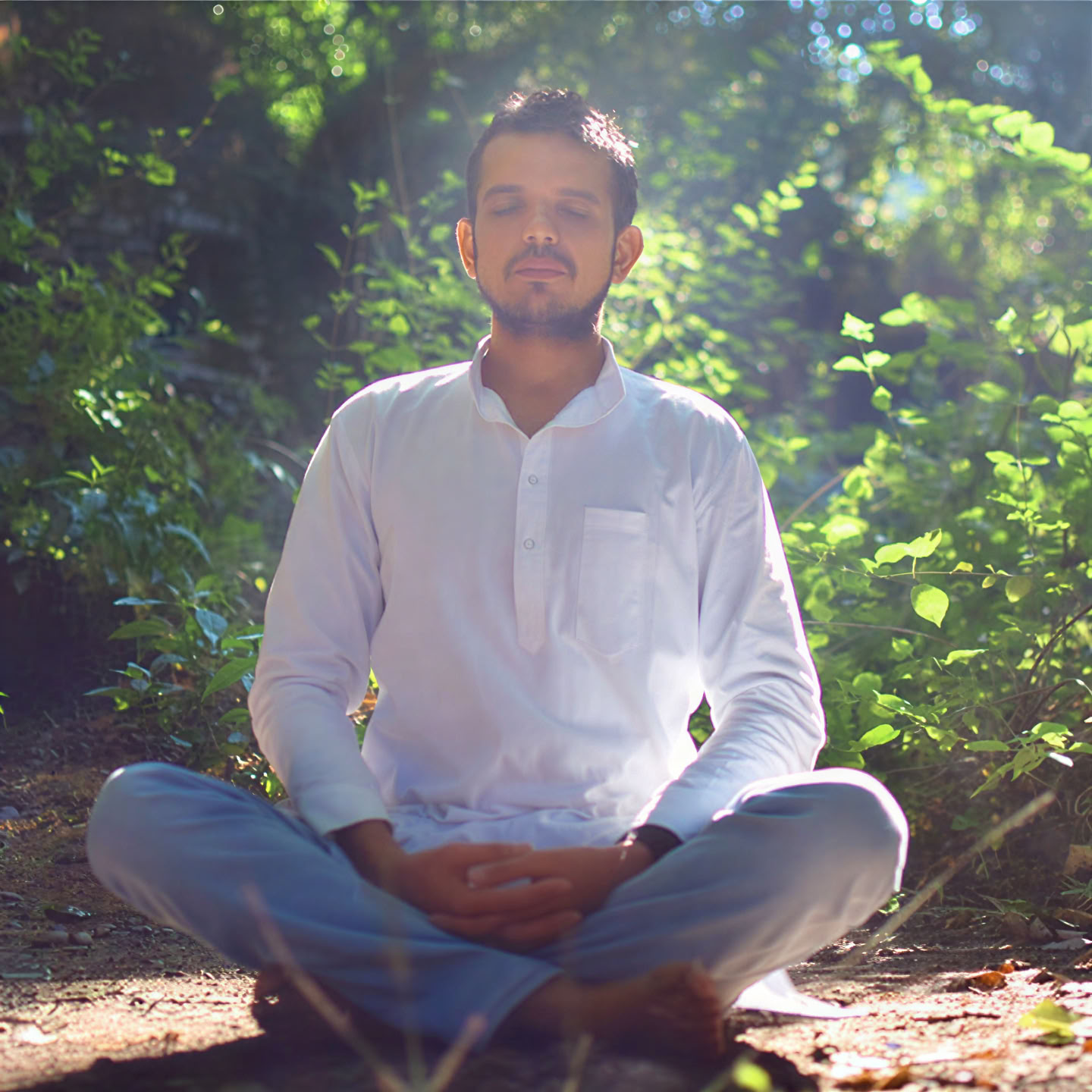 300 timmars Hatha Yoga-lärarutbildning