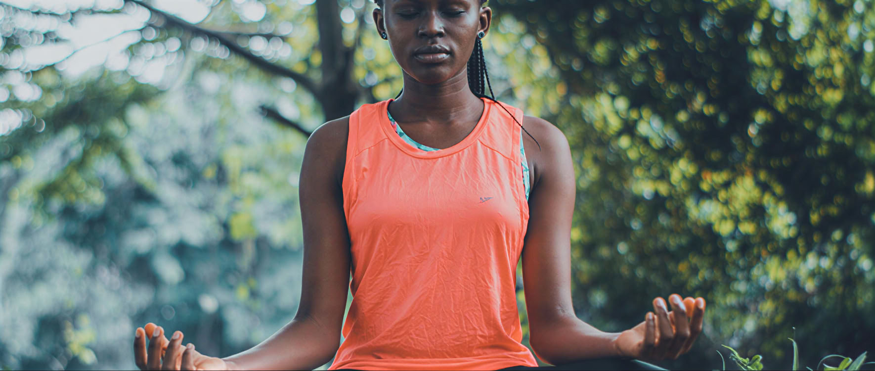Mindfulness-insiktsmeditationsretreat: Att odla visdom och medkänsla