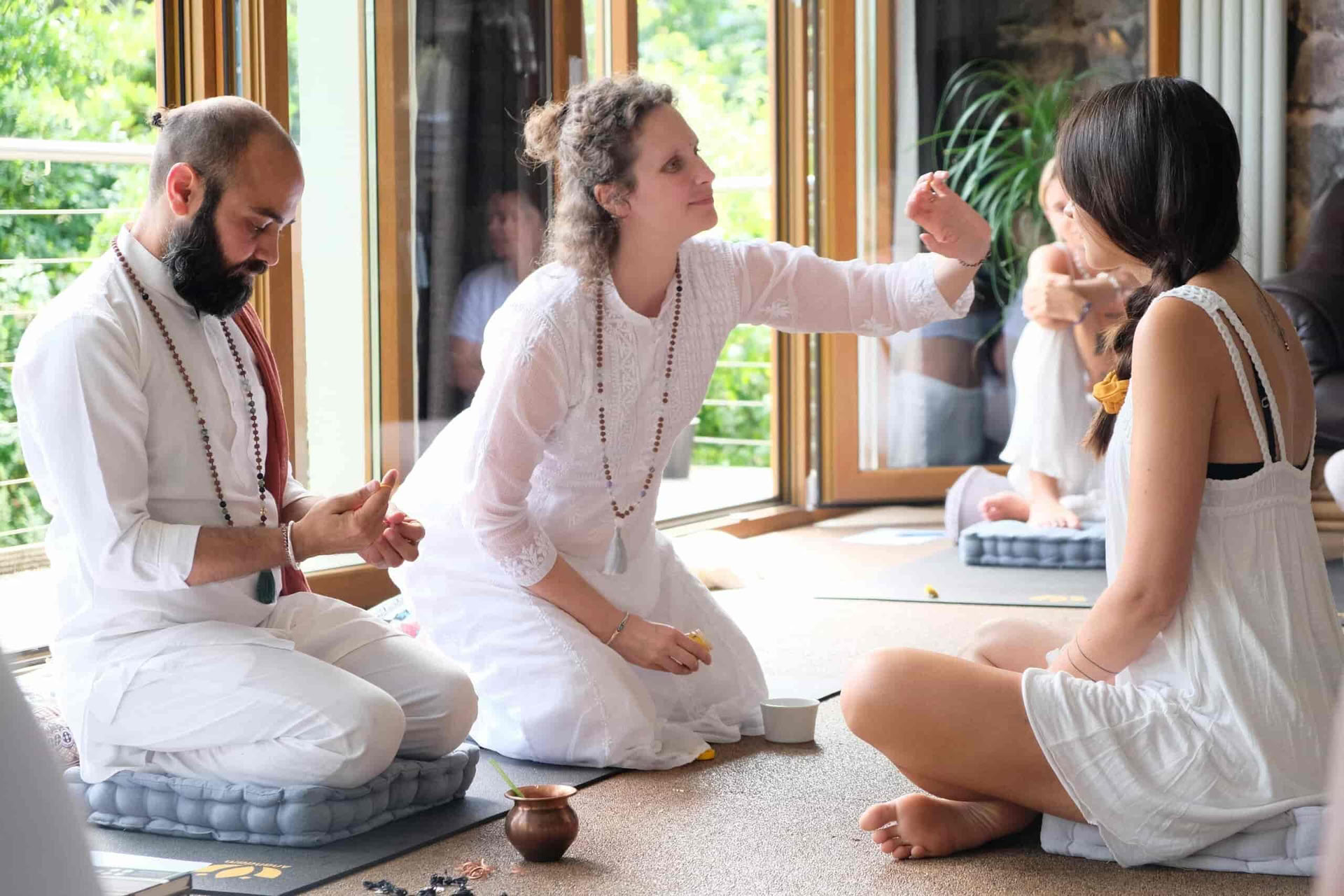 100 timmars Ashtangaträning