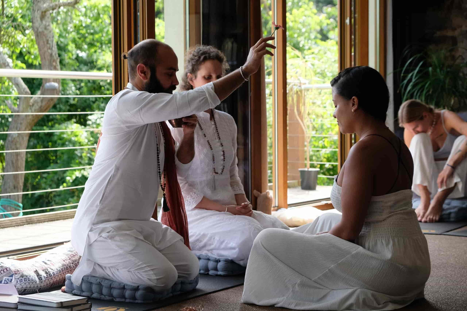 100 timmars Ashtanga-träning i Tyskland