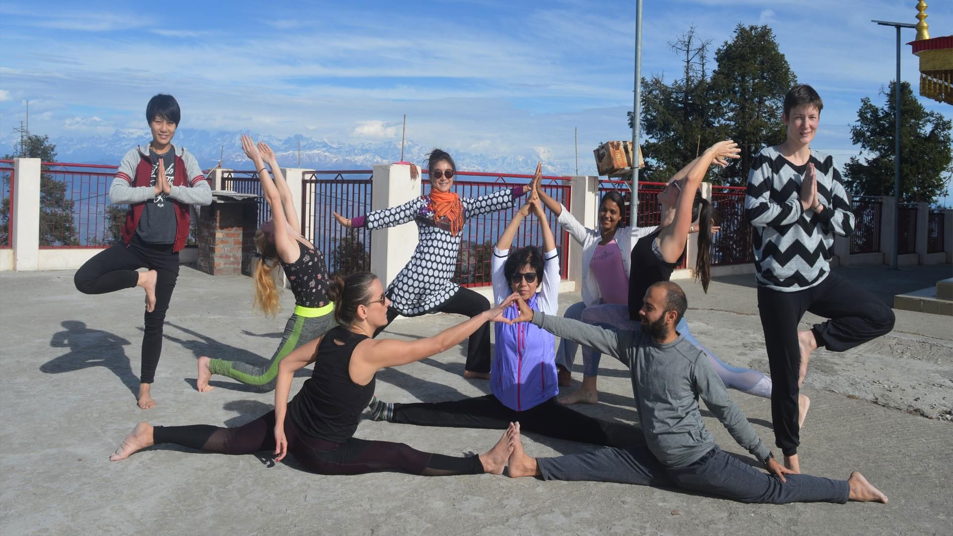 100 timmars Ashtanga-träning i Tyskland
