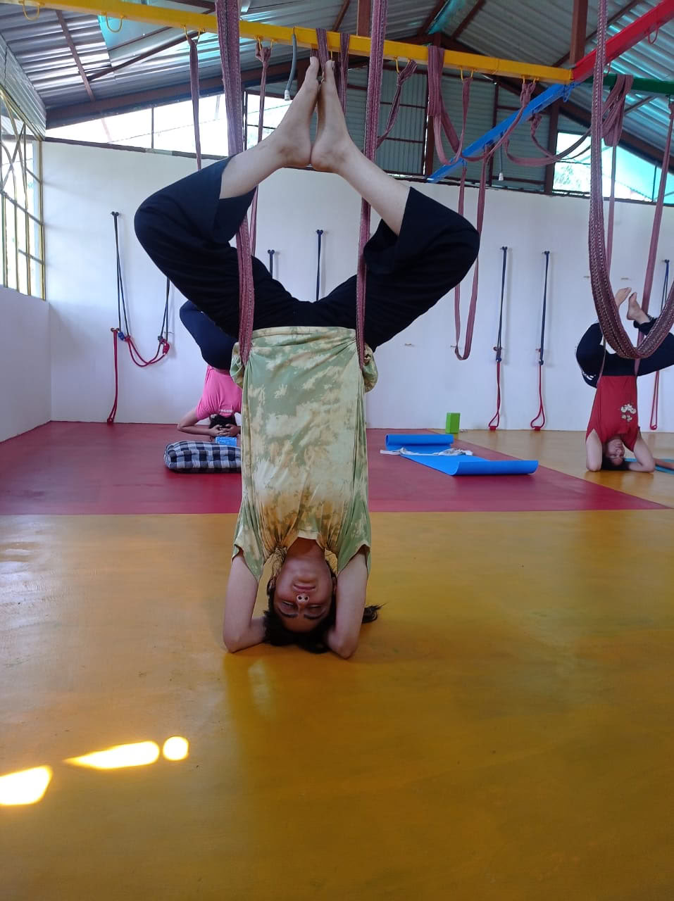 Yogaklass för drop-in