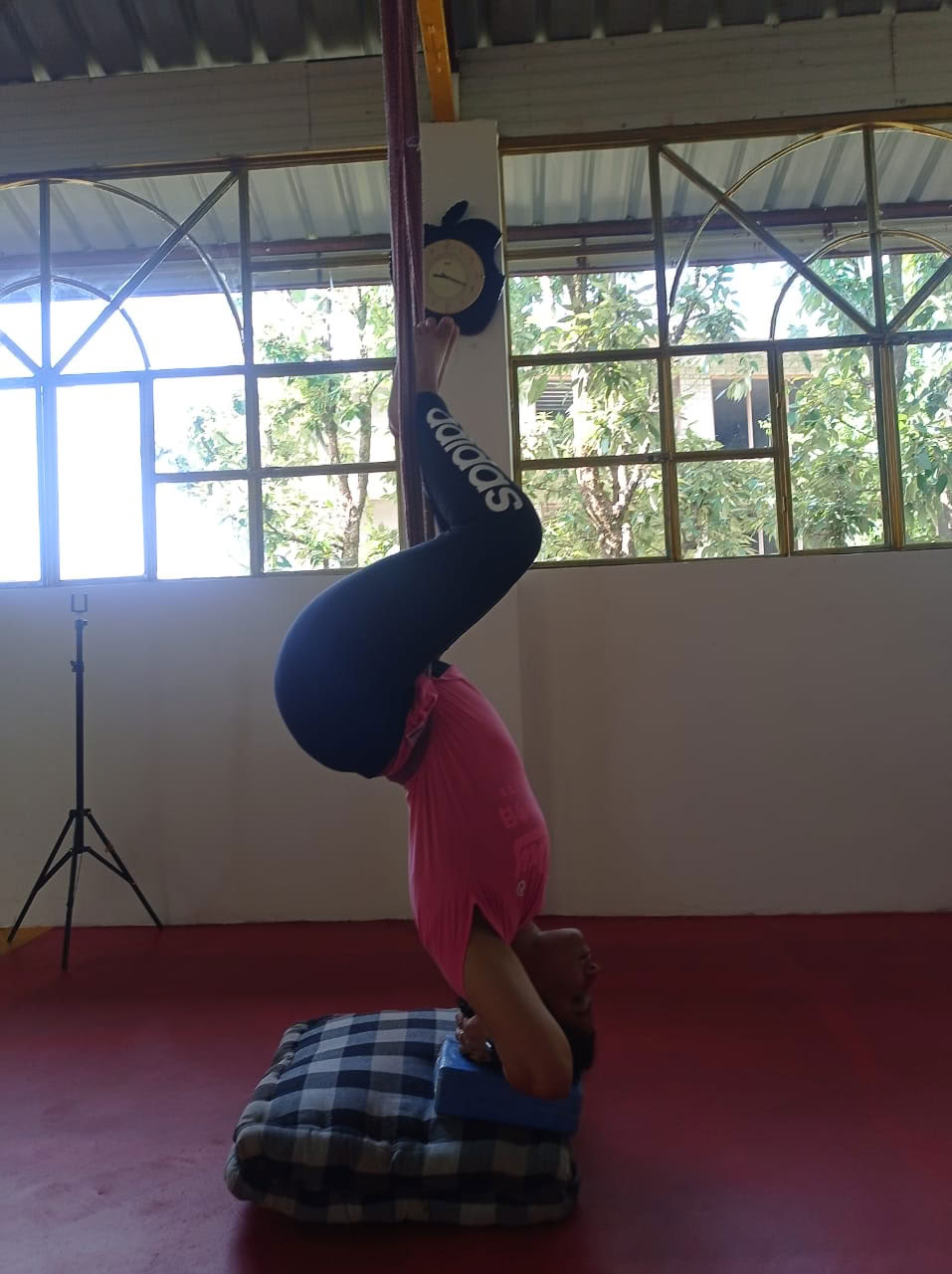 Yogaklass för drop-in