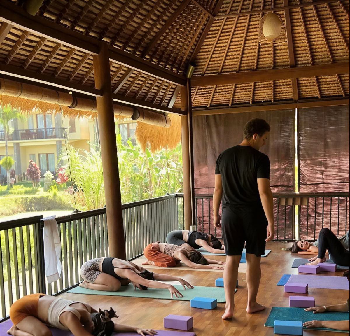 200-timmars yogalärarutbildning Ubud, Bali | RYT 200-kurs – 30 aug–19 sep