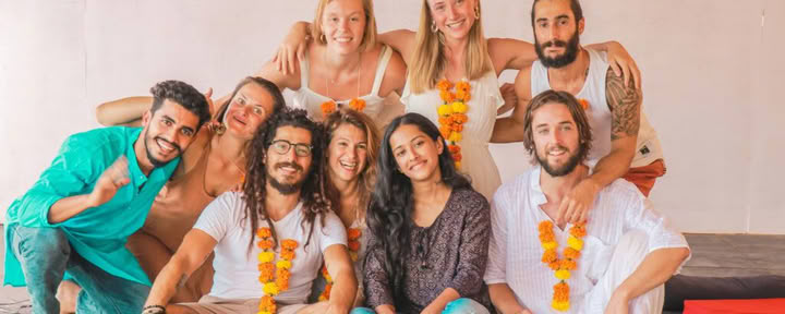 200 timmars yogalärarutbildning i Goa