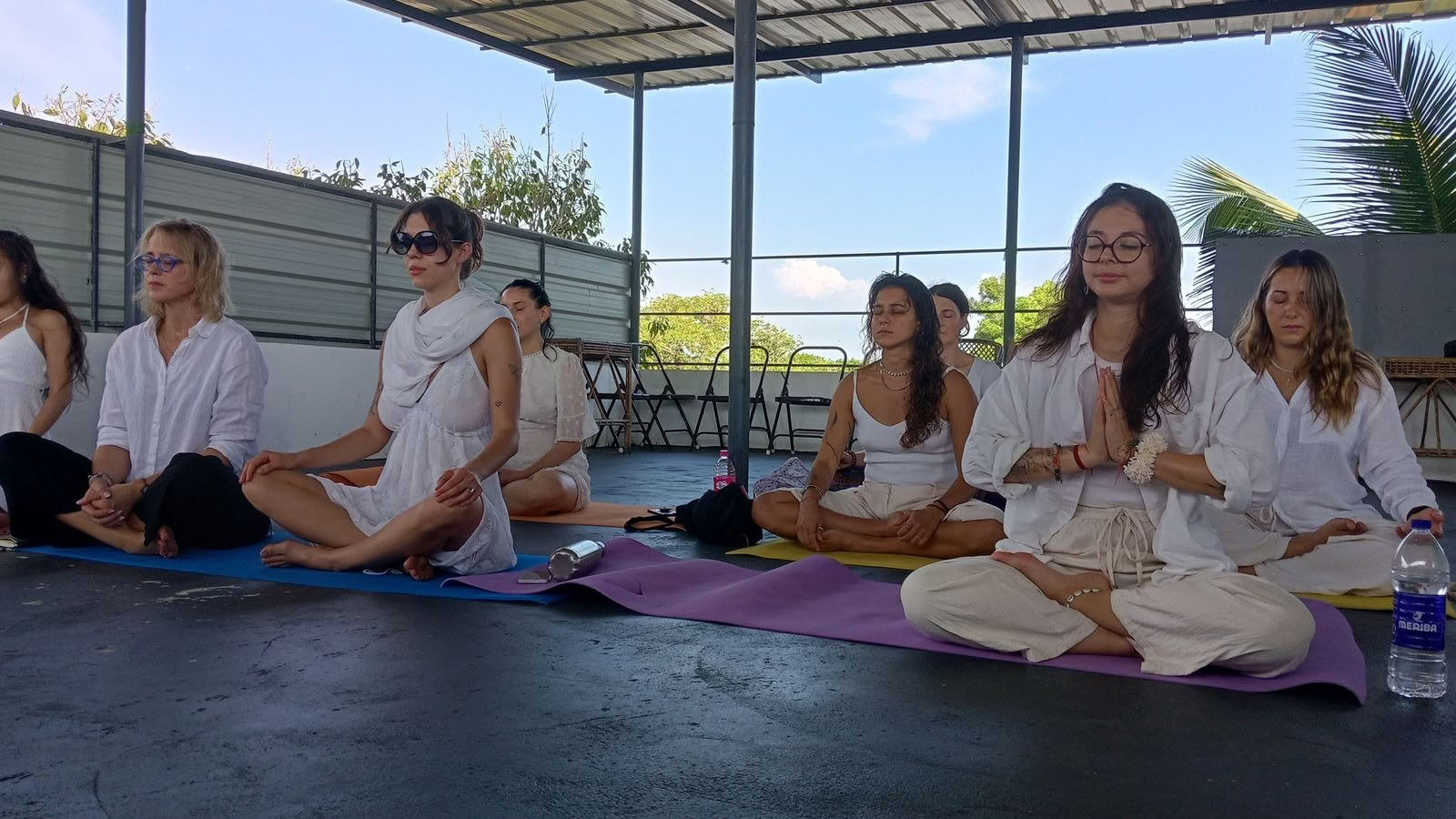 85-timmars lärarutbildningskurs i prenatal och postnatal yoga i Bengaluru