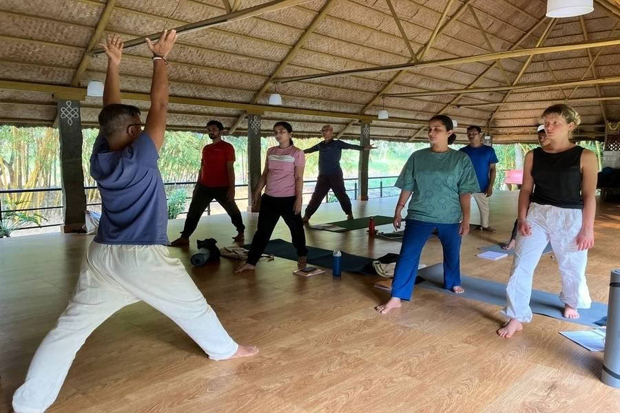 300-timmars yogalärarutbildning i Mysore