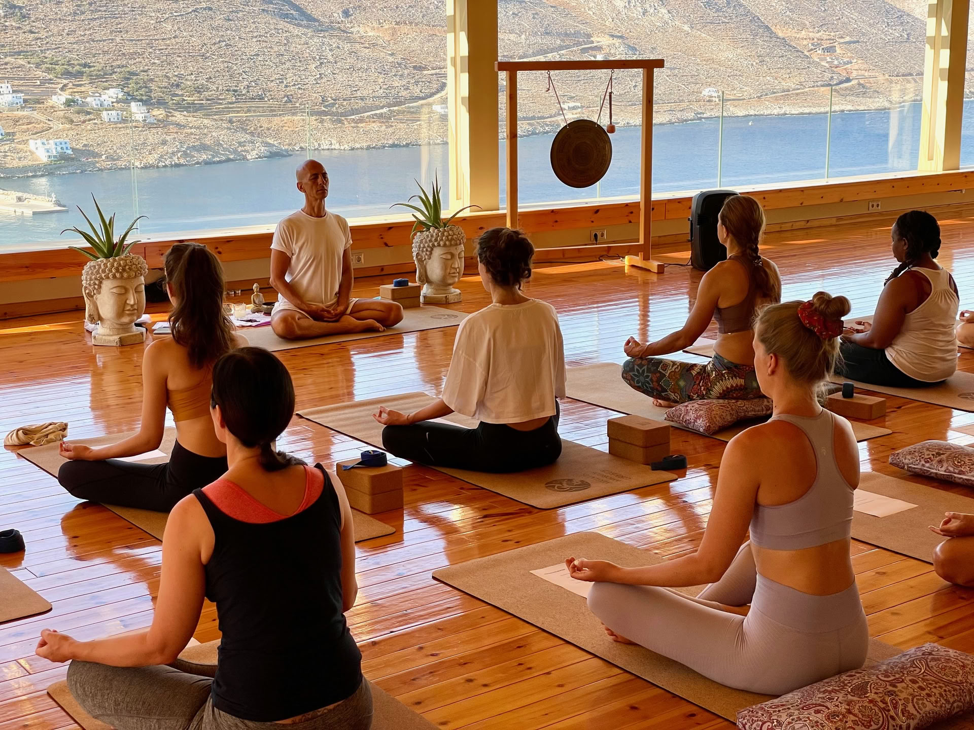 Yoga, meditation och djup återhämtningsretreat på Kreta, Grekland