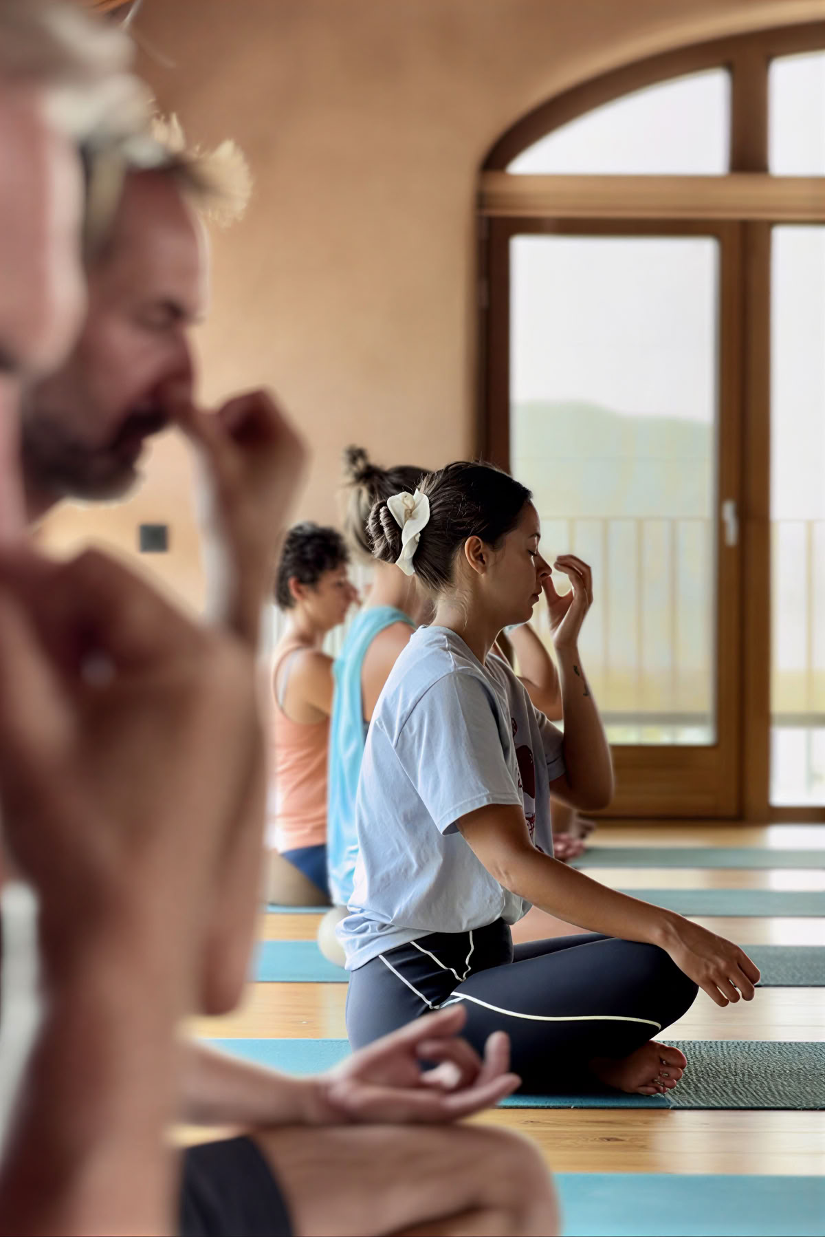 Att börja om på nytt: yoga-, mindfulness-, konst- och naturretreat