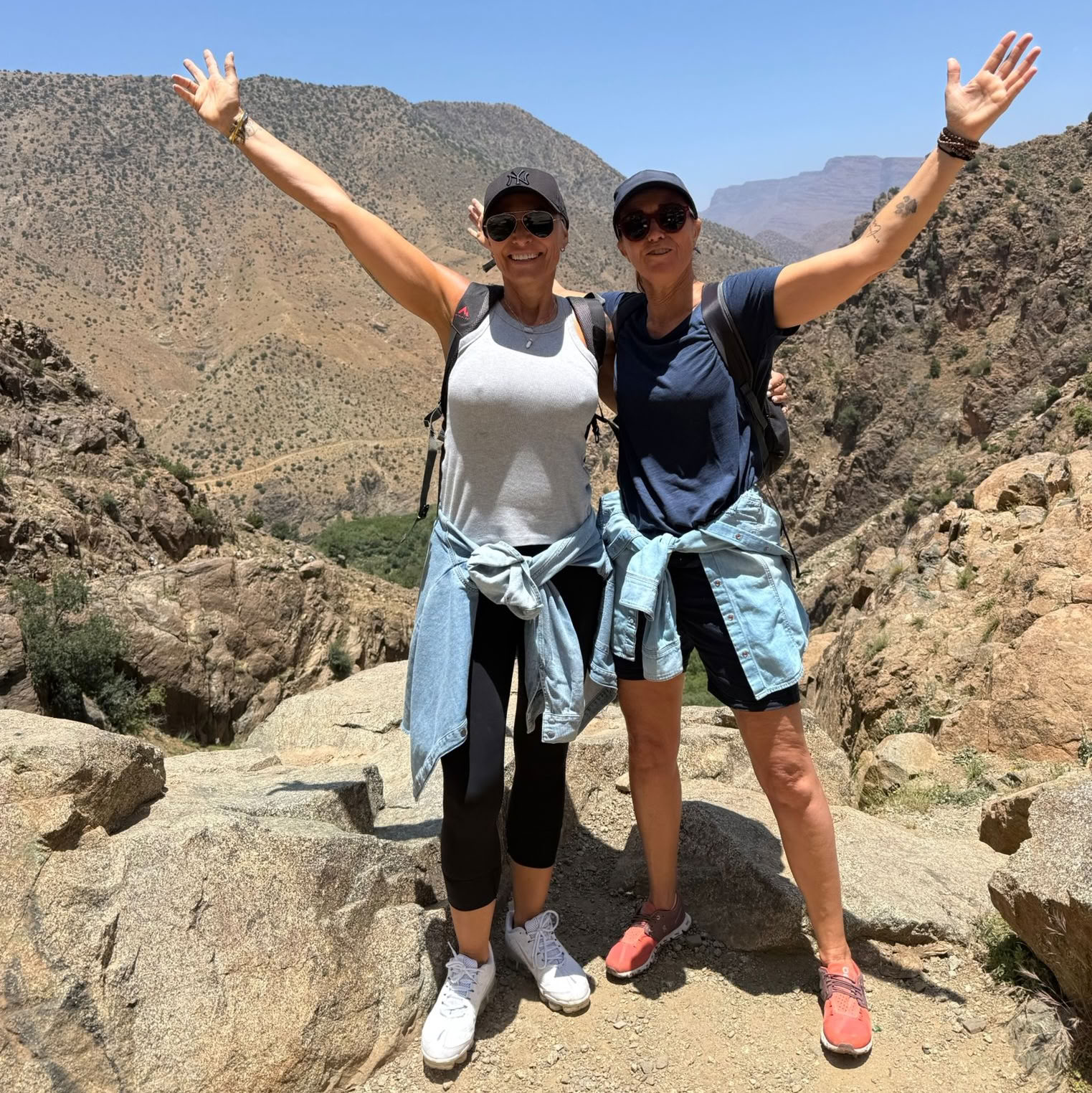Yoga- och safariretreat med Béa och Daphné
