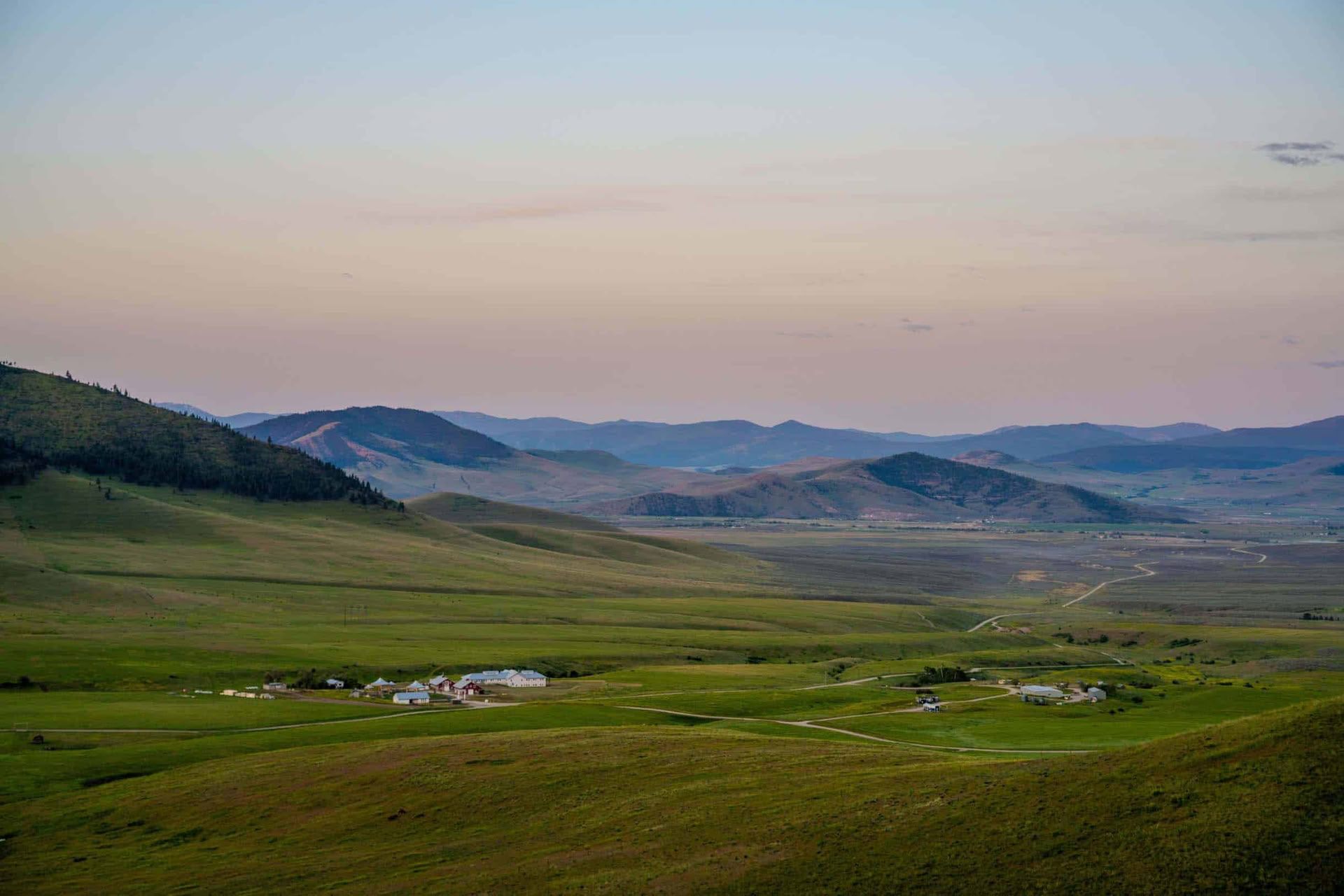 Att hitta lugn och lätthet: tibetansk yoga- och meditationsretreat
