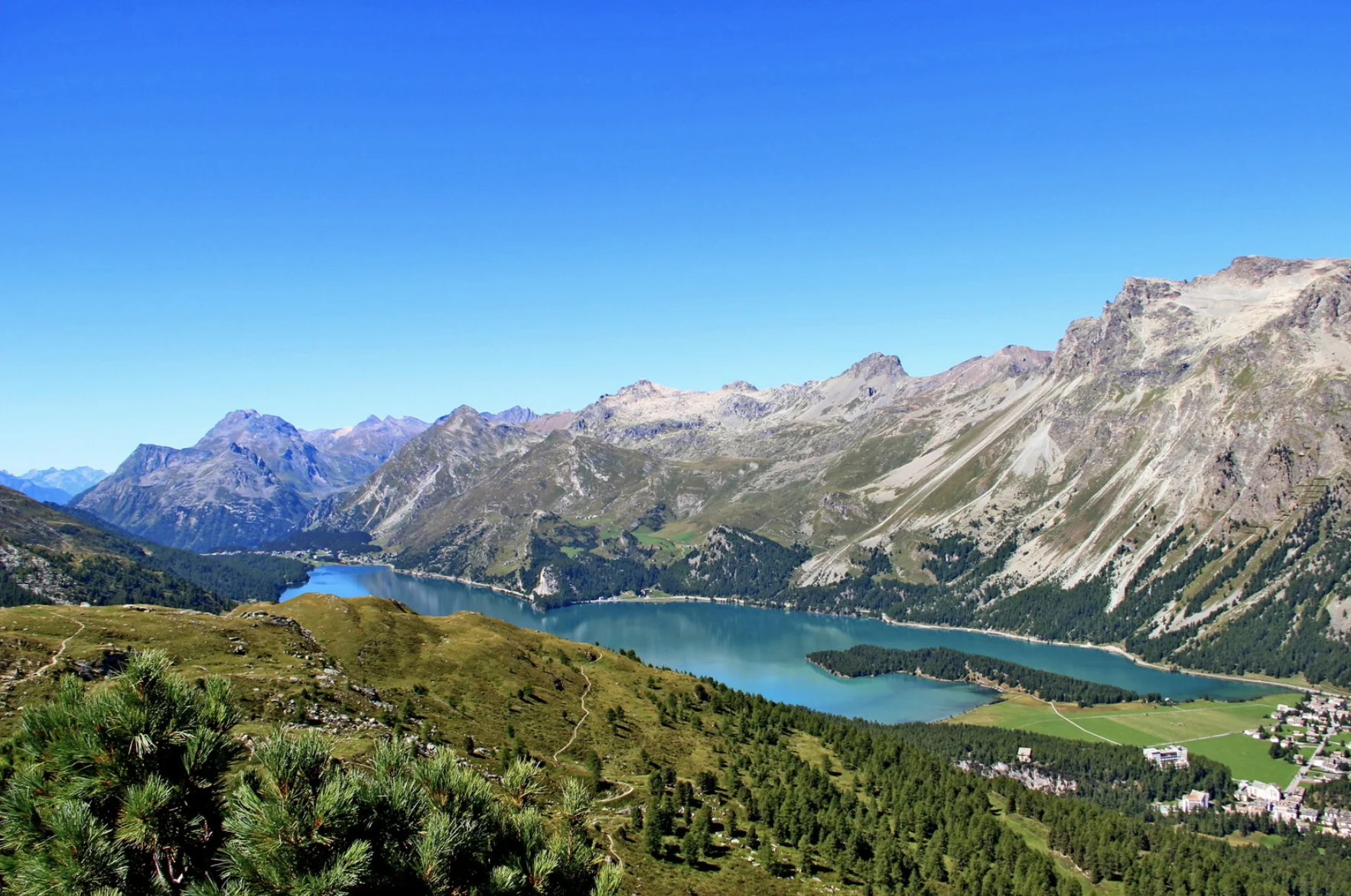 Yoga- och vandringsretreat i Schweiz