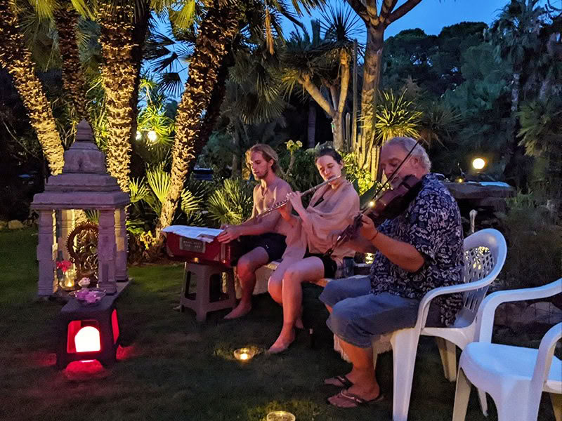Offentligt livesatsang