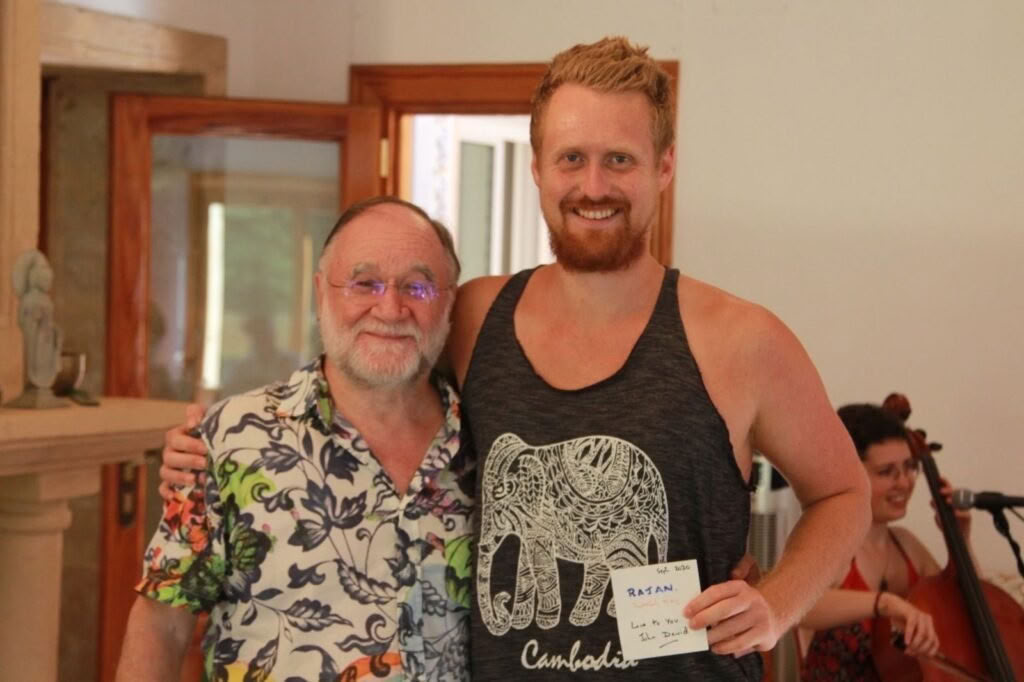 Fredag + söndag: Möte med John David