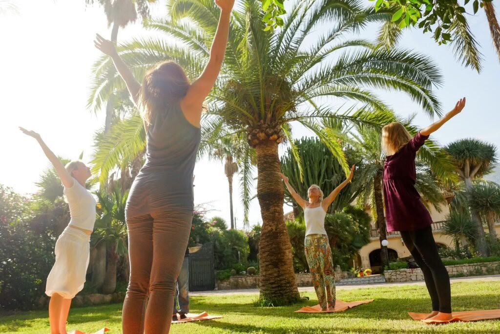 Lördag + söndag morgon: yoga och meditation