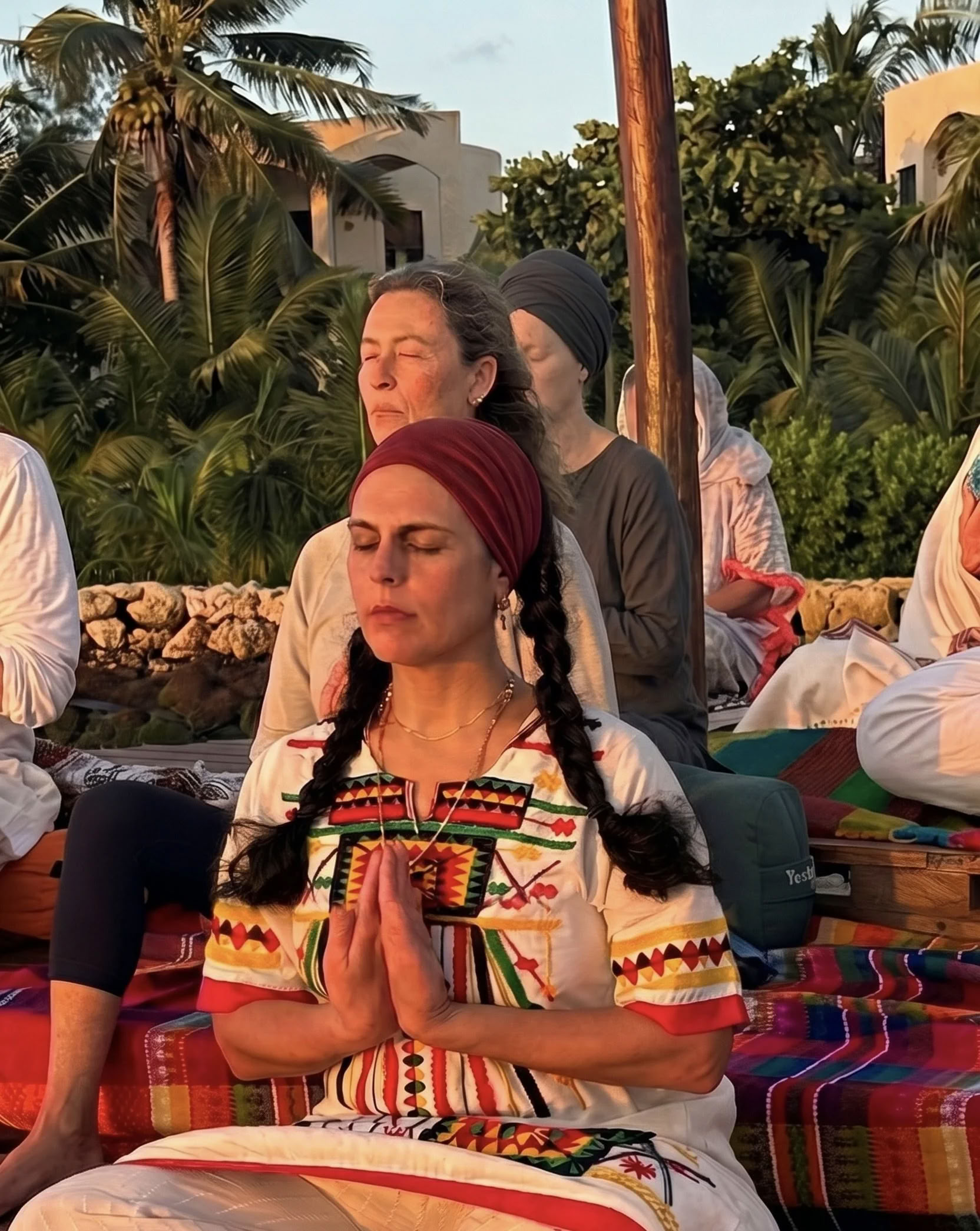 Den stilla punkten: en vintersolståndsretreat med Siri Sat och Guru Dharam