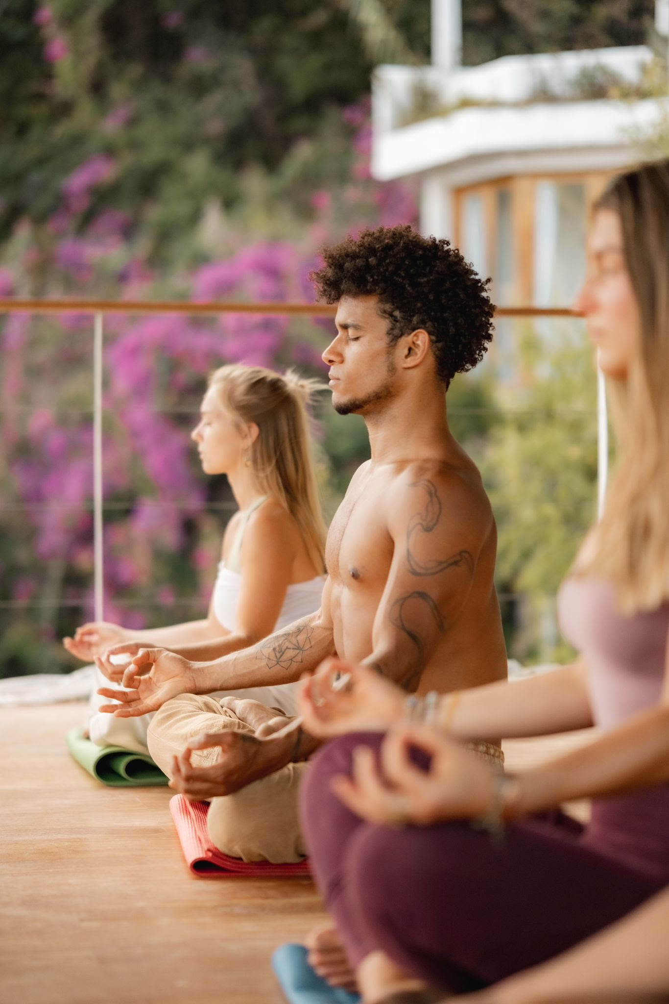 Privat yoga-, acro- och kundalini-klass