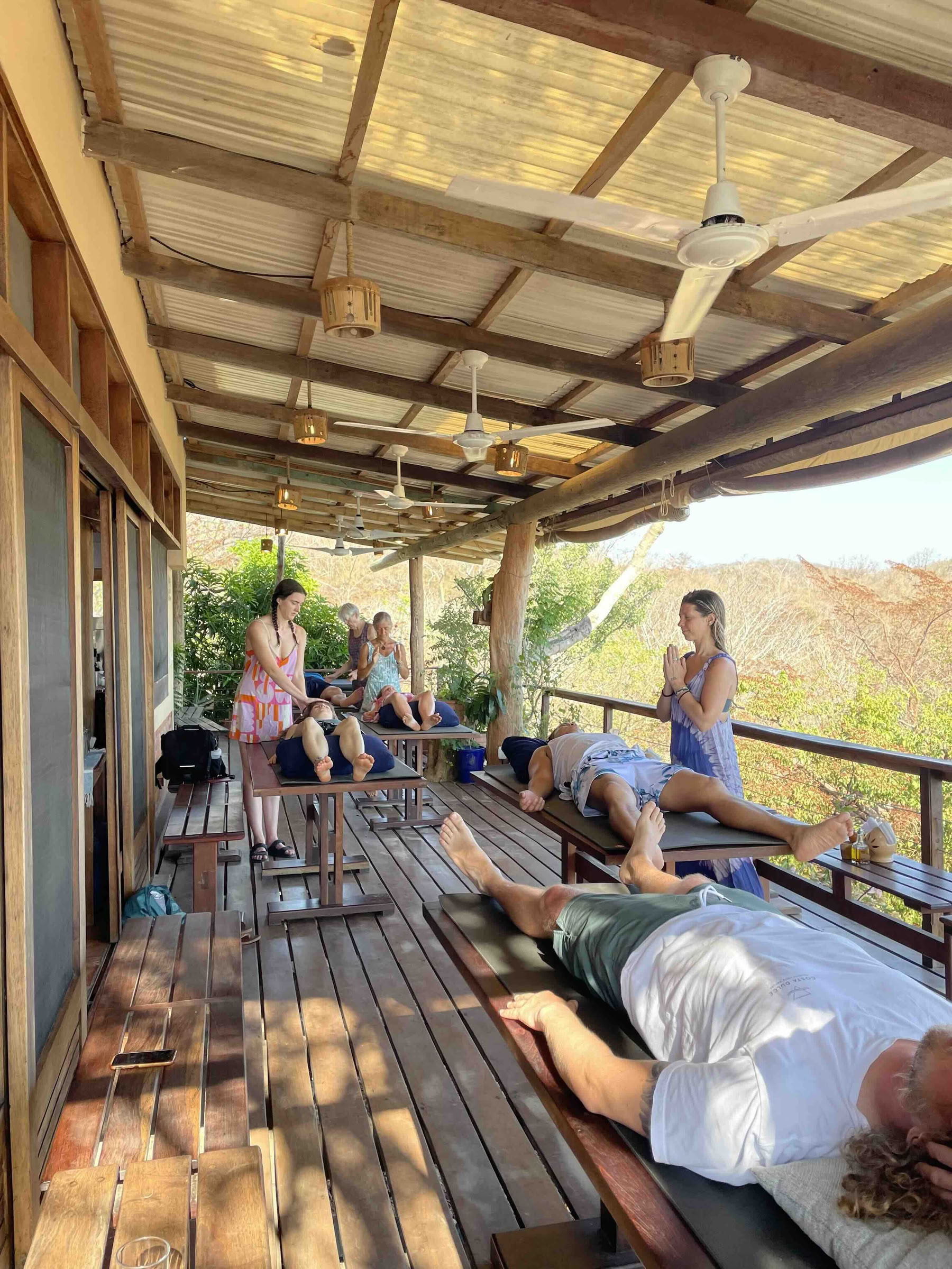 Usui Reiki- och yogaretreat