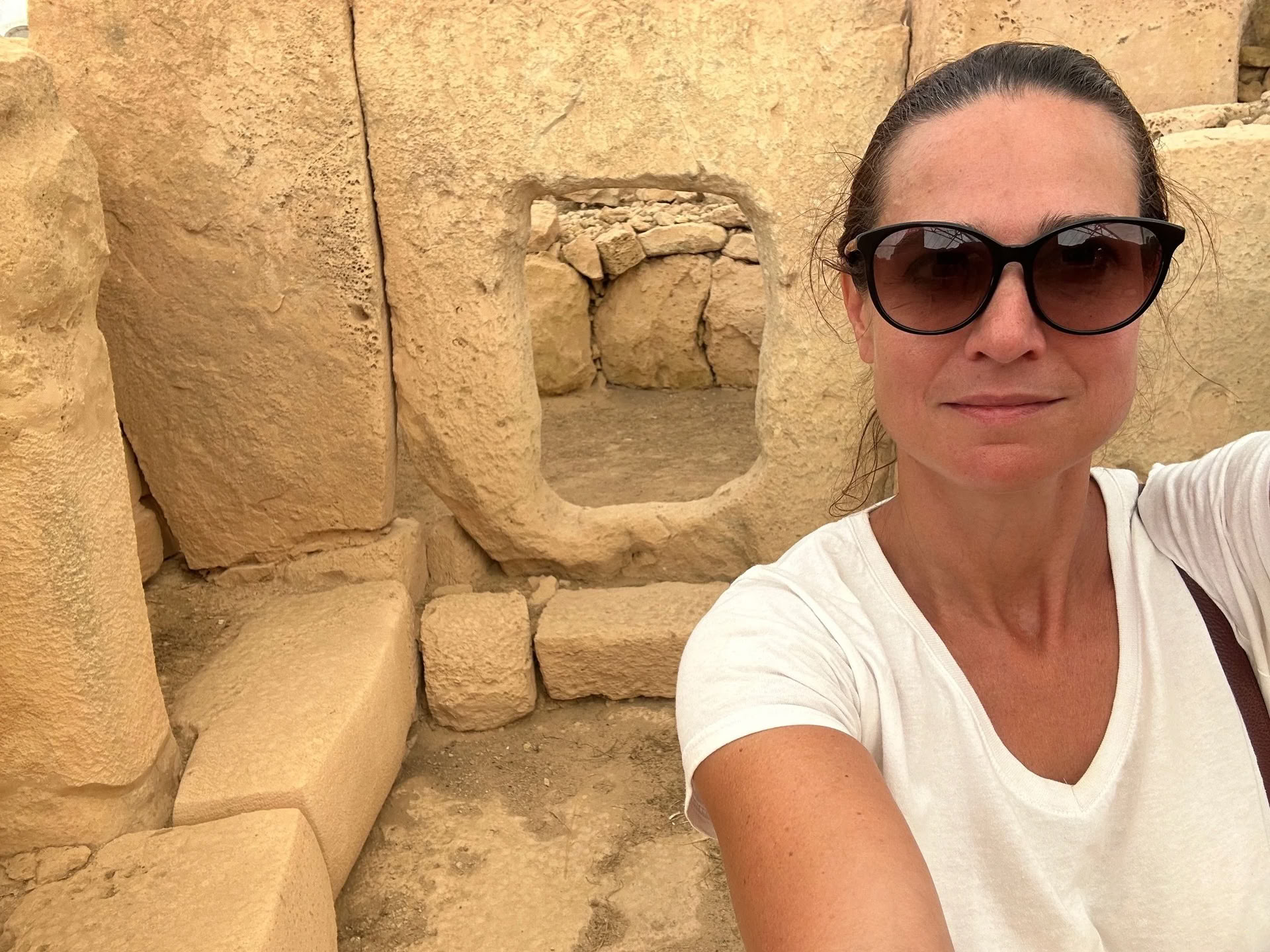 Prästinnans pilgrimsfärd till de megalitiska templen på Malta – retreat i privat rum