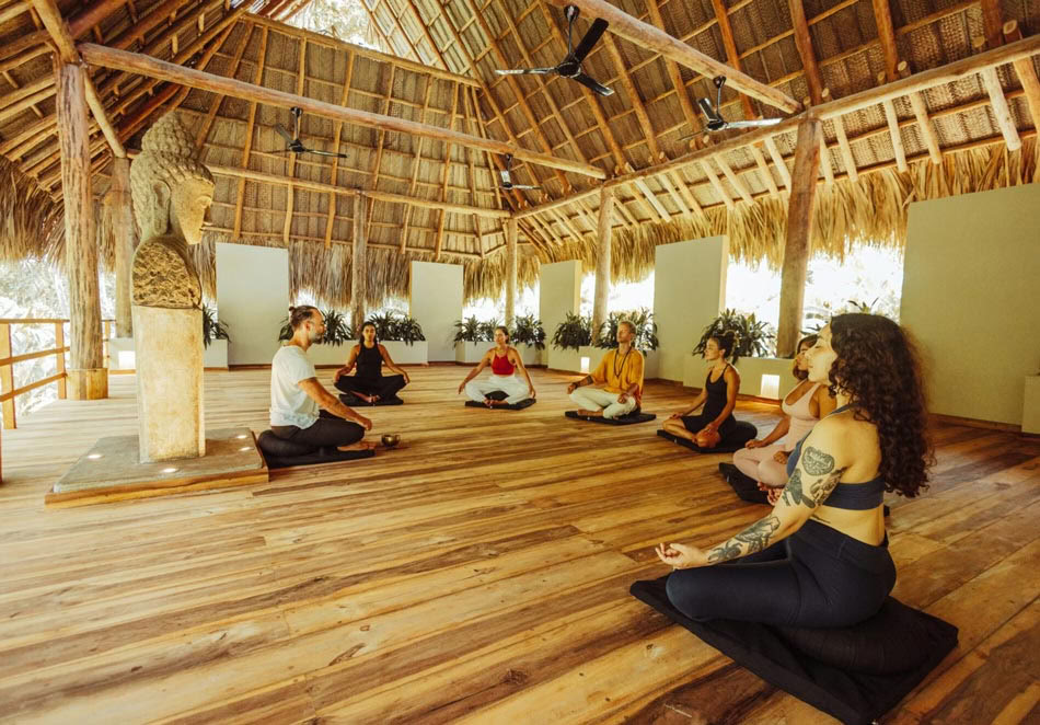 Buddhistisk retreat: en väg till djup insikt