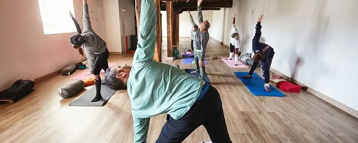 Yoga- och vitalitetsretreat: väck vårens energi i Pyrenéerna