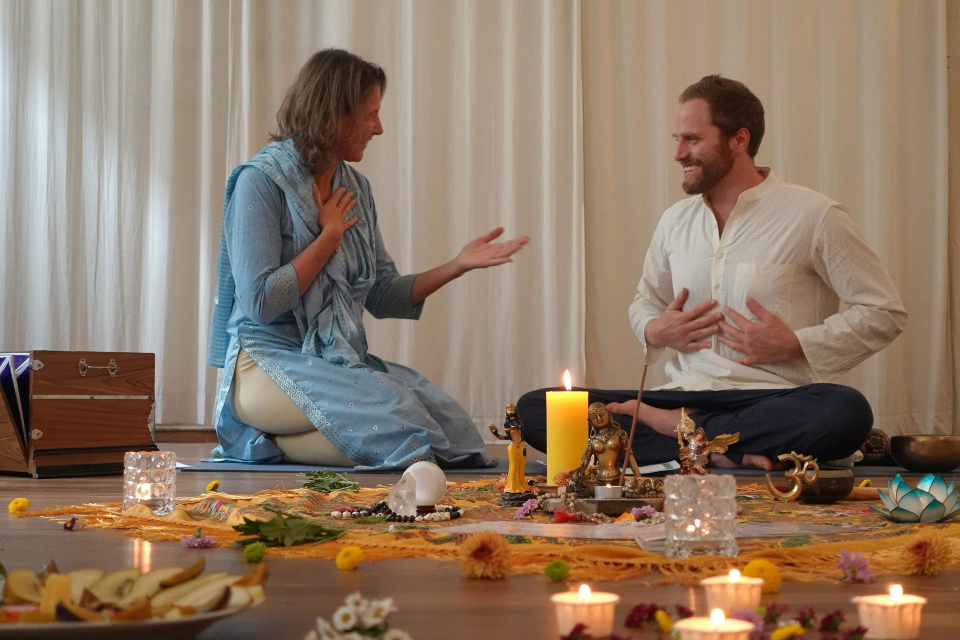 200-timmars RYT® Yoga Alliance-lärarutbildning