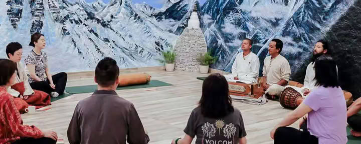 100 timmars Bhaktiyoga-workshop