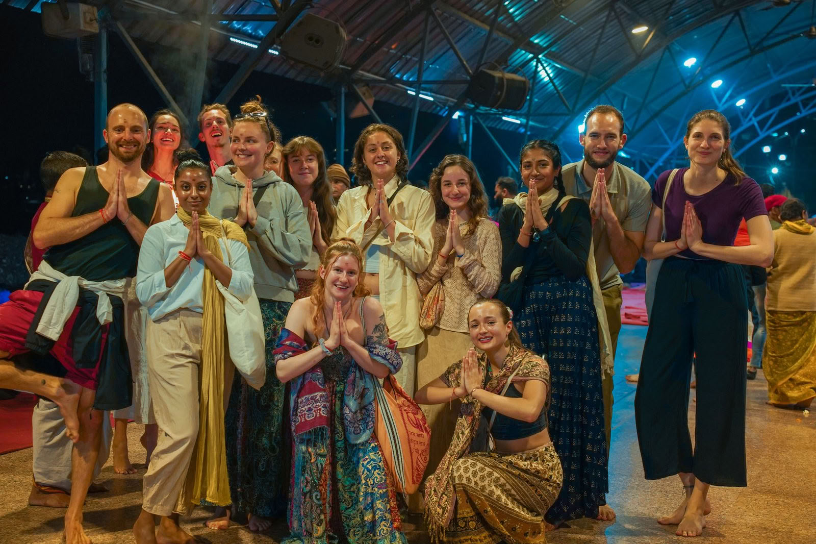 100-timmars yogalärarutbildning i Rishikesh ✅