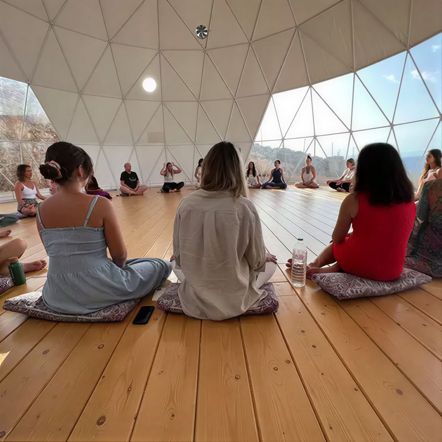 100-timmars yogalärarutbildning