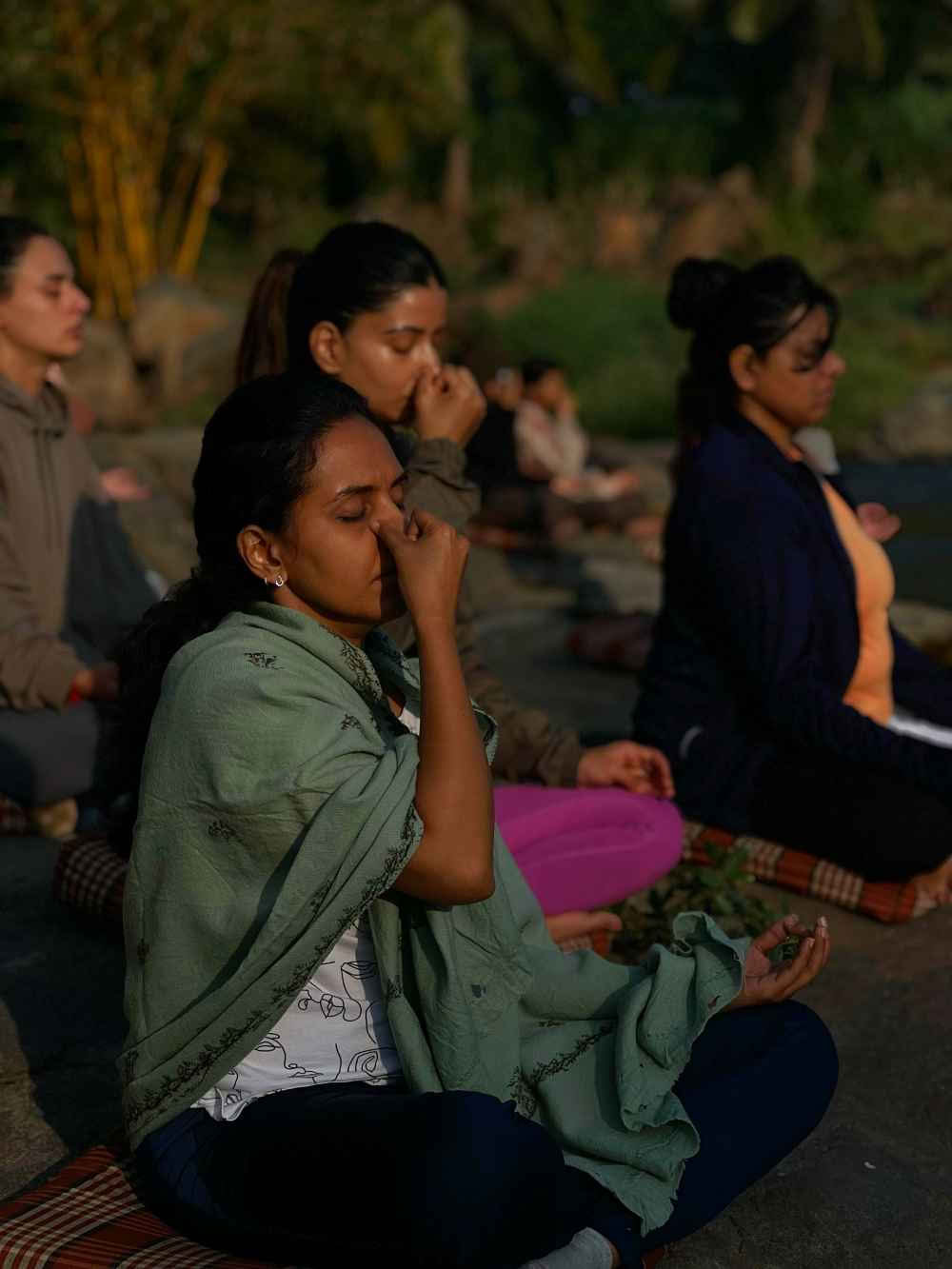 100 timmars boende lärarutbildning i pranayama