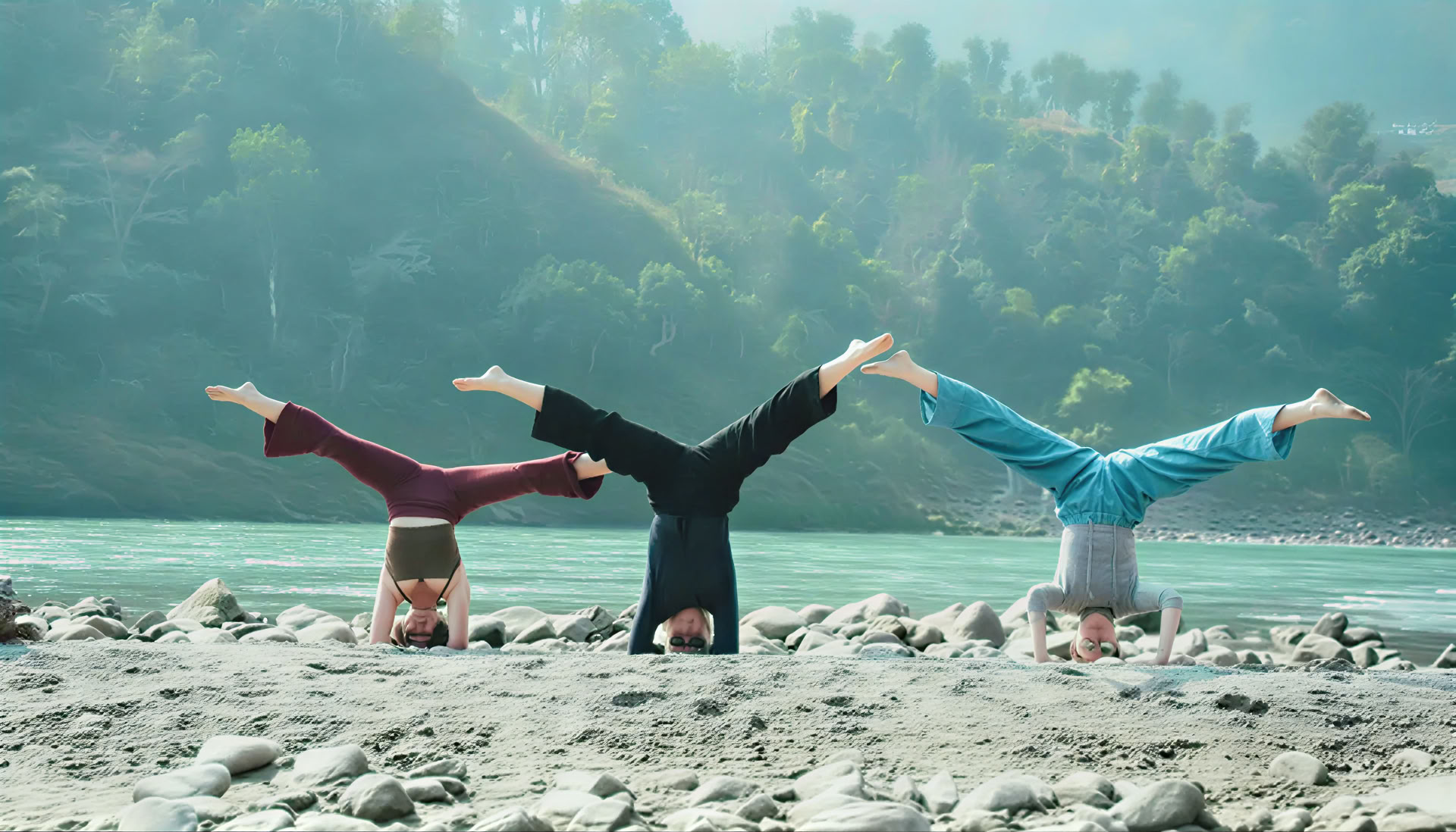 85-timmars gravidyogalärarutbildning i Rishikesh