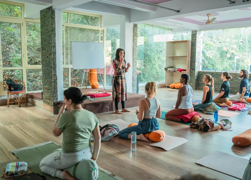 7 dagars kundaliniyogaretreat i Rishikesh