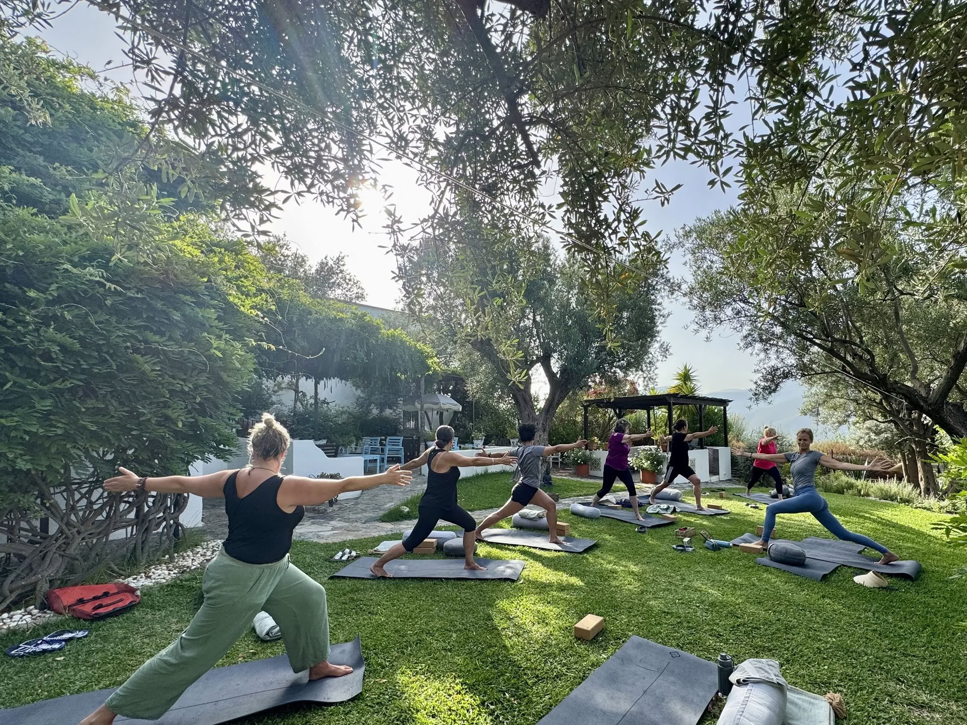 7 dagars återkopplings- och återbalanseringsyogaretreat – juni