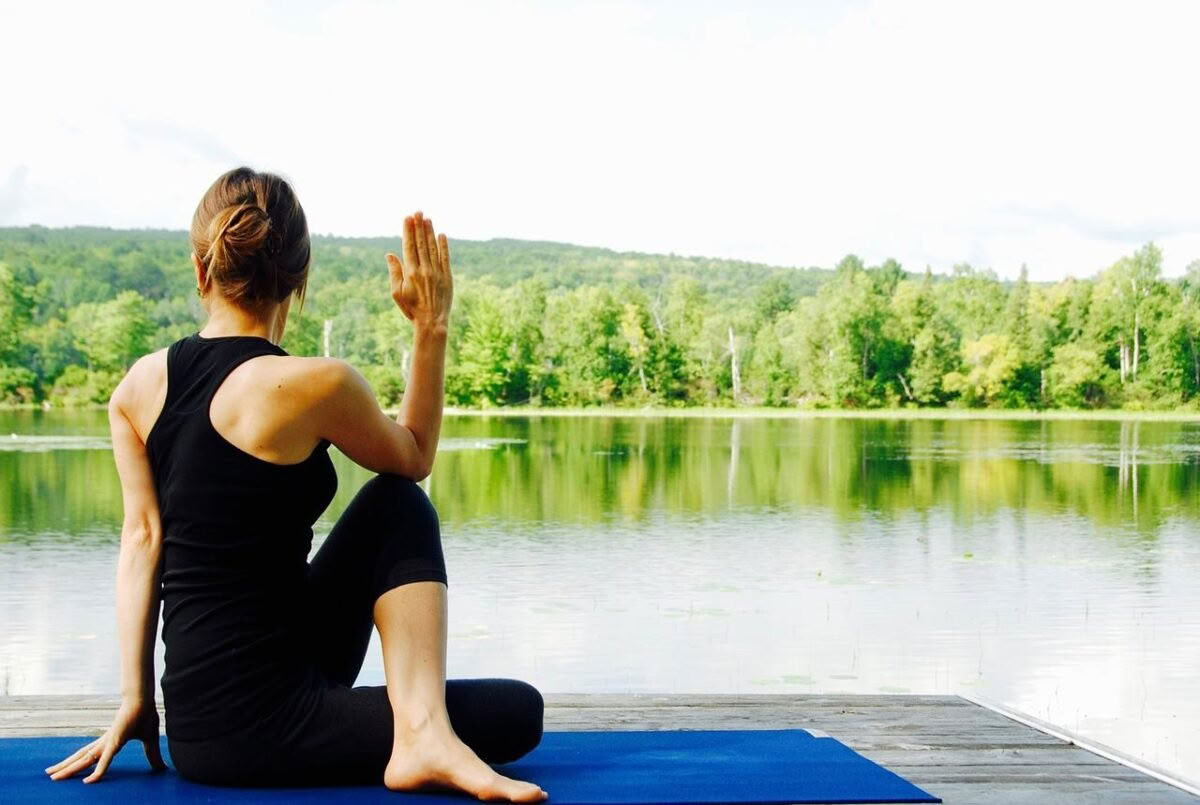 Vår Jnana - Somatisk terapeutisk yoga och självrannsakan