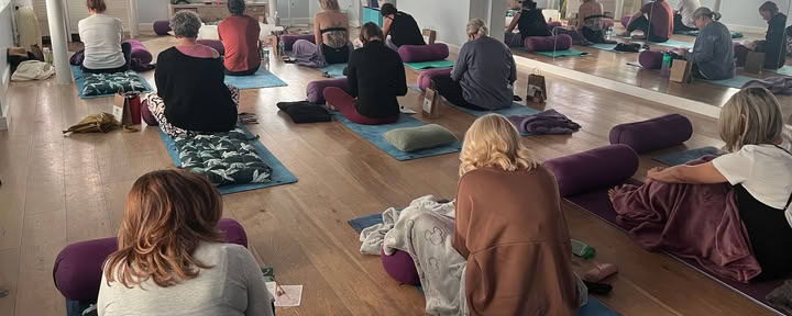 Meditation och läsfest