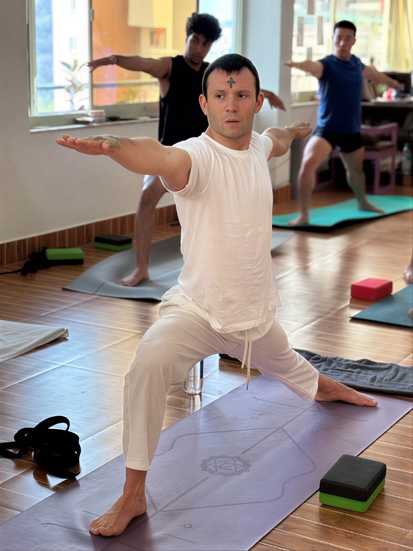 100-timmars yogalärarutbildning i Rishikesh