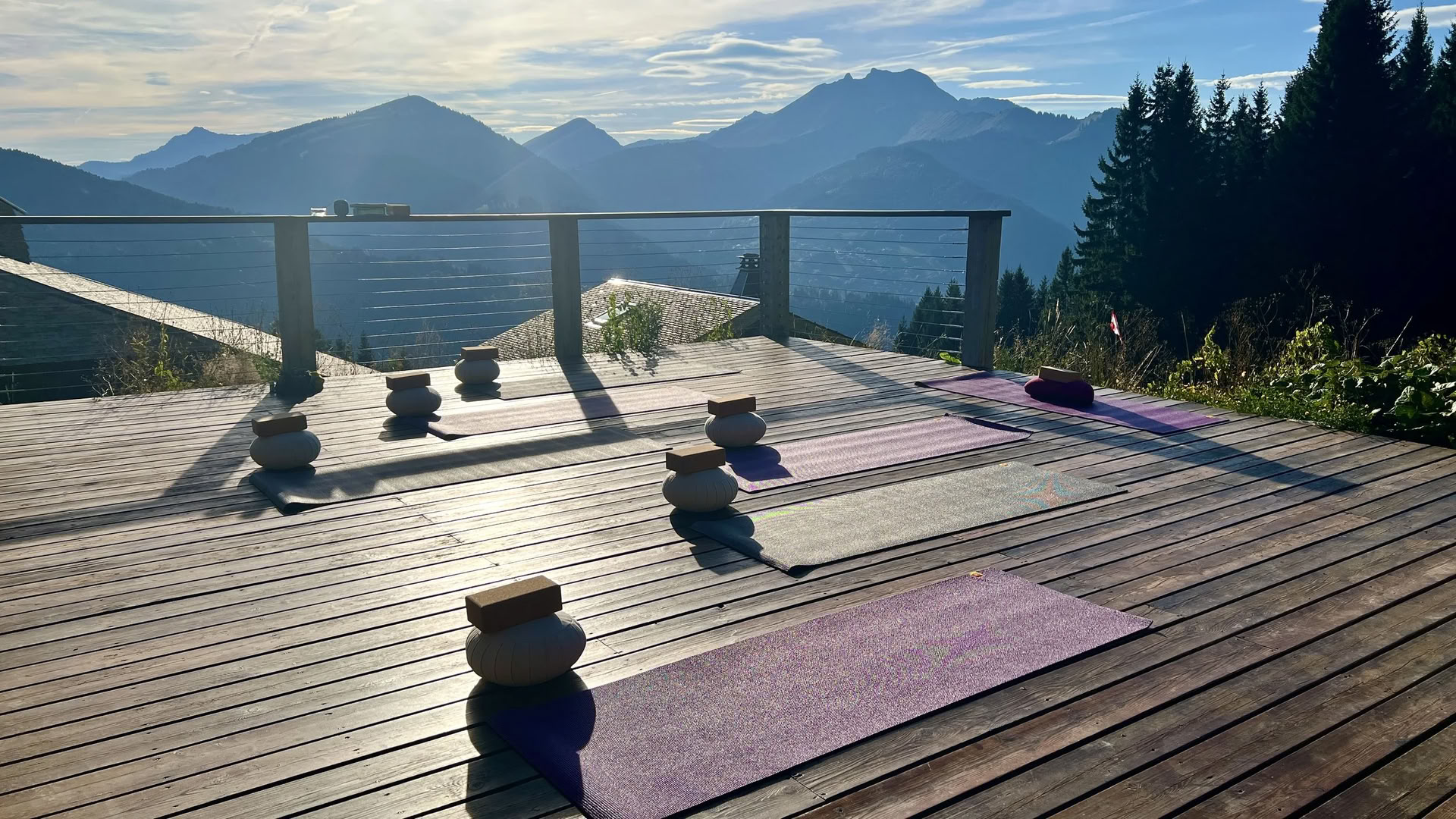 Coming Home-retreat: mindfulness-, yoga- och vandringsretreat i de franska Alperna