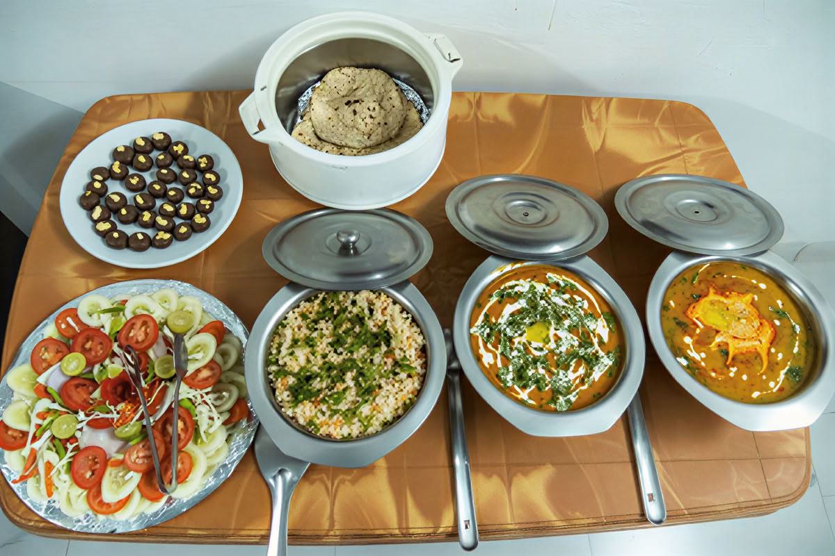 50-timmars Yin- och Yang-yogalärarutbildning i Rishikesh – 1–7 januari 2026