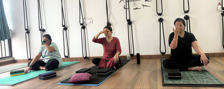 200 timmars yoga-TTC – session 12