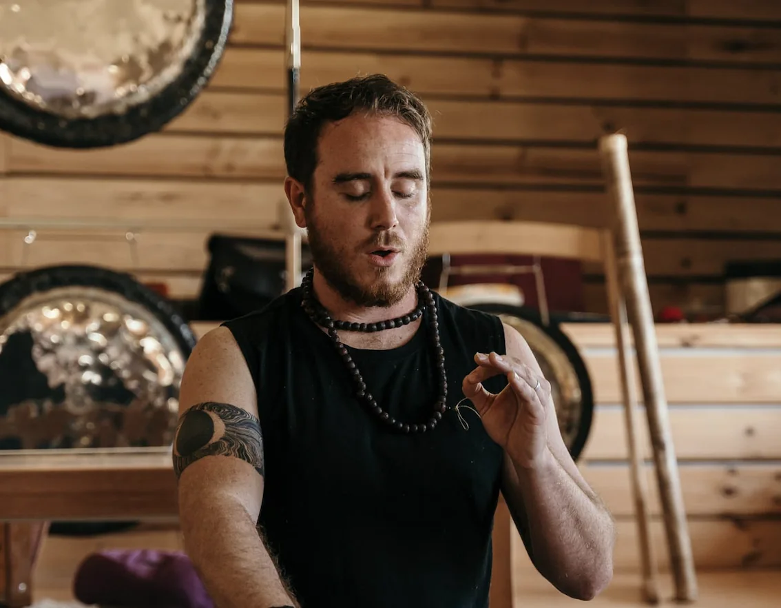 Yoga-, tantra- och mantrachantingretreat med Pablo Ferrero. I samarbete med Bárbara Montes.
