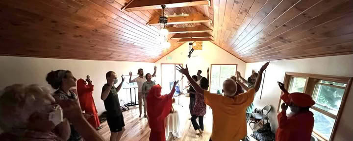 Vårlycka på Ananda Viplava