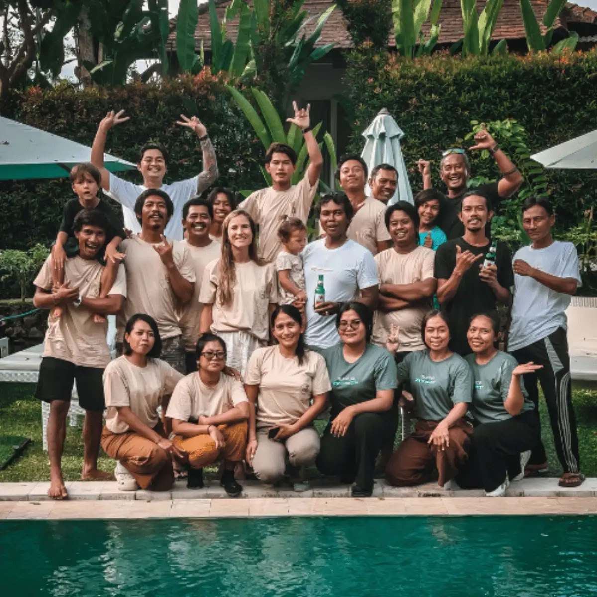 Surf- och yogaretreat på Bali