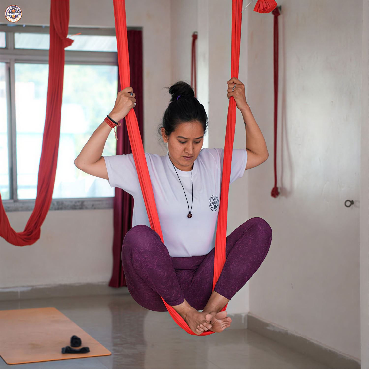 Lärarutbildningskurs i aerial yoga – 25 april till 29 april 2026