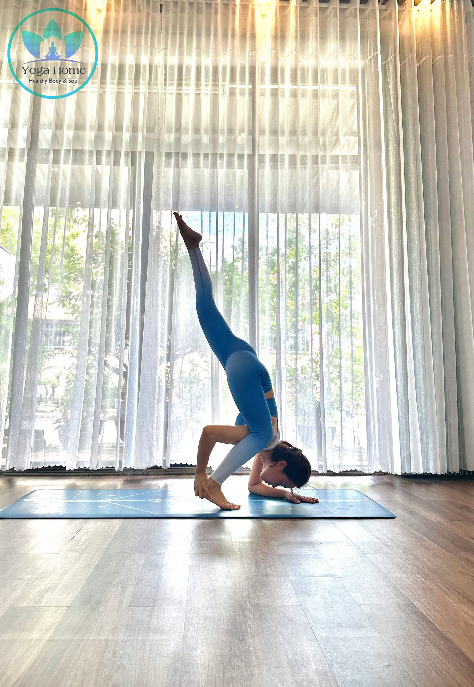200 timmars yogalärarutbildning på Yoga Home School