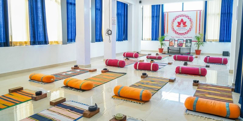 200 timmars YTTC + certifiering i gravidyoga